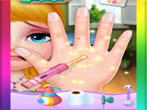 Evie Hand Doctor Fun Games for Girls Online Baby - Play Free Girls Browser Game Online Instantly