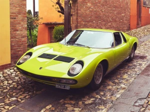 Lamborghini Miura P400 Puzzle - Play Free Puzzle Browser Game Online Instantly