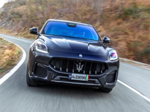 Maserati Grecale Puzzle - Play Free Puzzle Browser Game Online Instantly